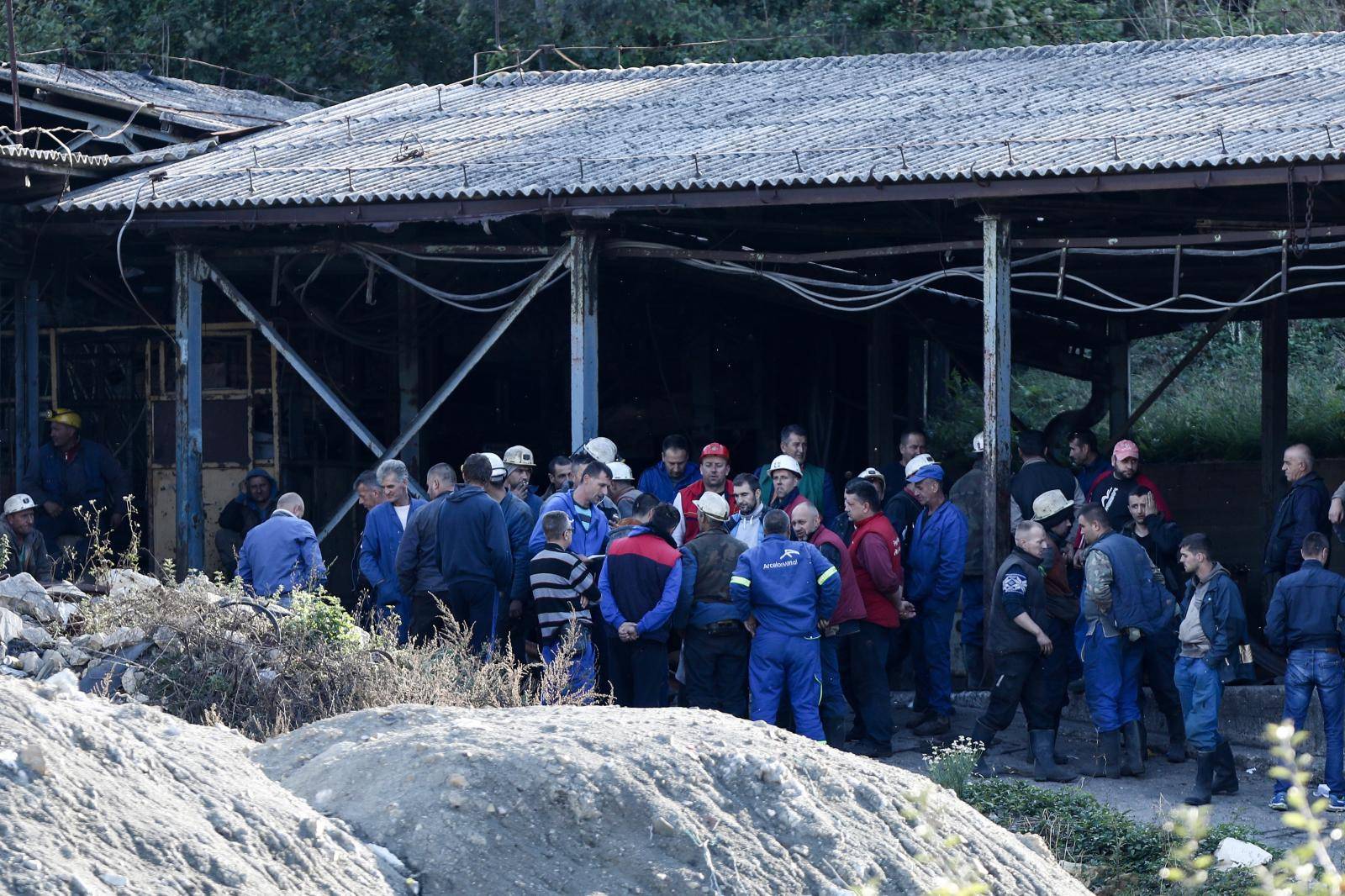 Drama u Zenici: Rudari već dva dana ne žele izaći iz svoje jame