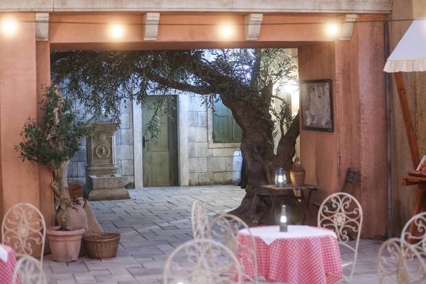 Zagreb: Obilazak kulisa i druženje s glumcima nove serije Divlje p?ele