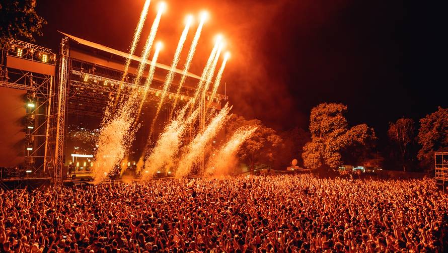 Cijene na EXIT-u: Za reciklažu se dobije gratis pivo,  pića i hrana puno pristupačniji nego kod nas