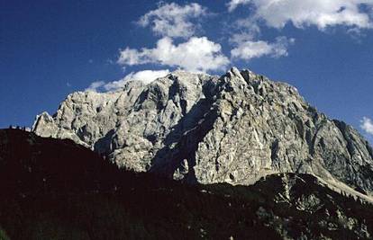 Smrt u provaliji: Hrvat pao s planine u Sloveniji