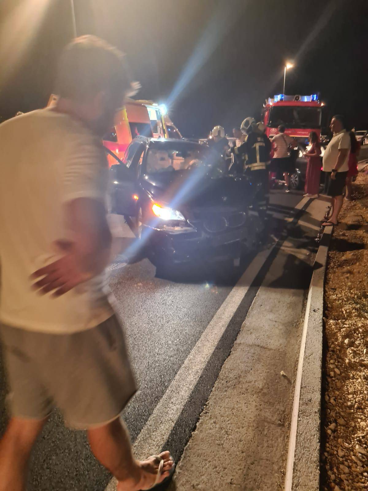 Krš i lom kod Dubrovnika. Troje ozlijeđenih u sudaru dva auta: 'Zabio se u auto ispred mene'