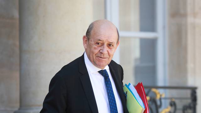 Francuski ministar šalje 'poruku mira muslimanskom svijetu'