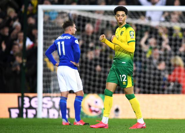 Norwich City v Leicester City - Premier League - Carrow Road