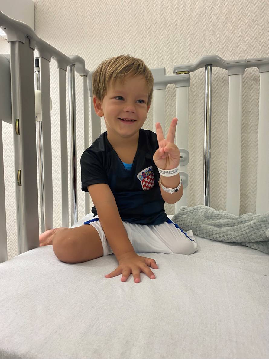 FOTO Maleni Šimun upoznao je svog heroja Modrića: 'Ispunila mu se želja, bio je bez riječi!'