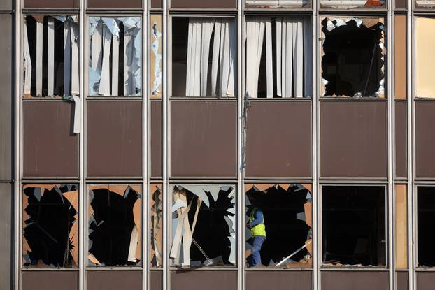 Zagreb: Radnici u Vjesnikovom neboderu