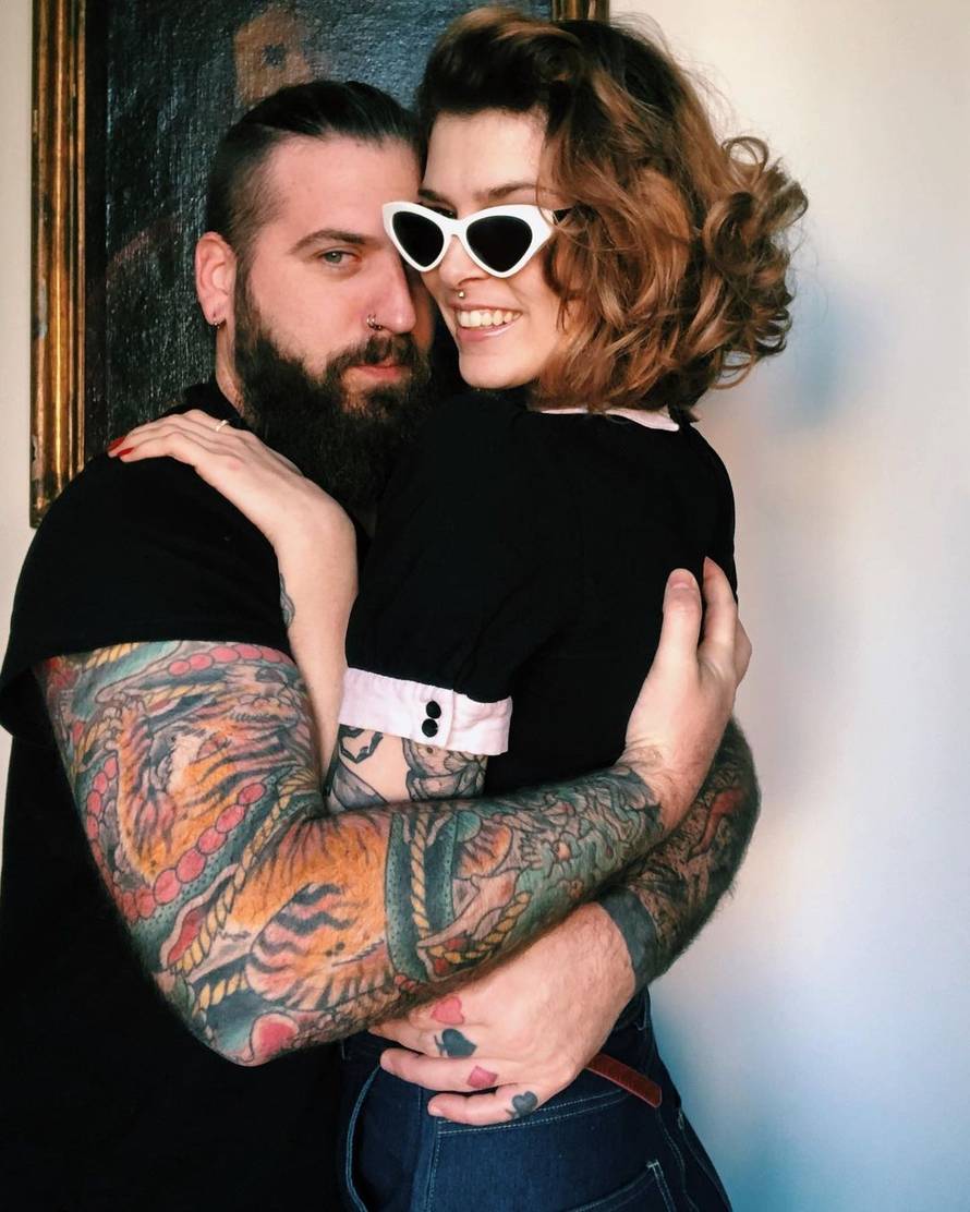 Naša proslavljena manekenka Kristina Šalinović je rodila