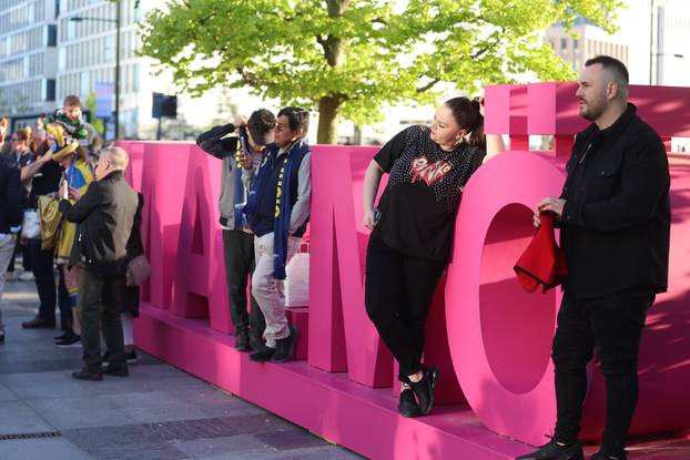 Malmo: Atmosfera ispred dvorane uoči finalne večeri Eurosonga