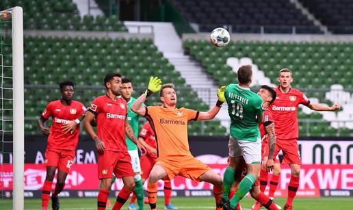 Tradicija jača od svega! Werder Bremen ostaje Bundesligaš