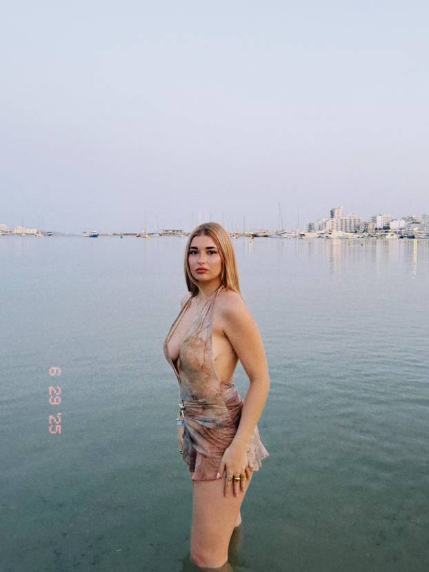 FOTO Djevojka koju je Yamal pozvao na rođendan: 'Tražili su plavuše sa specifičnim grudima'