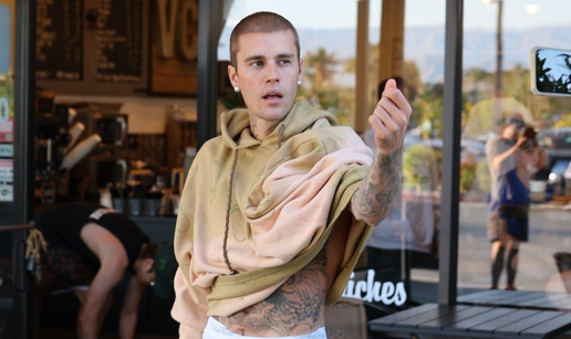 Justin Bieber žestoko se sukobio s paparazzima: 'Nestanite...'