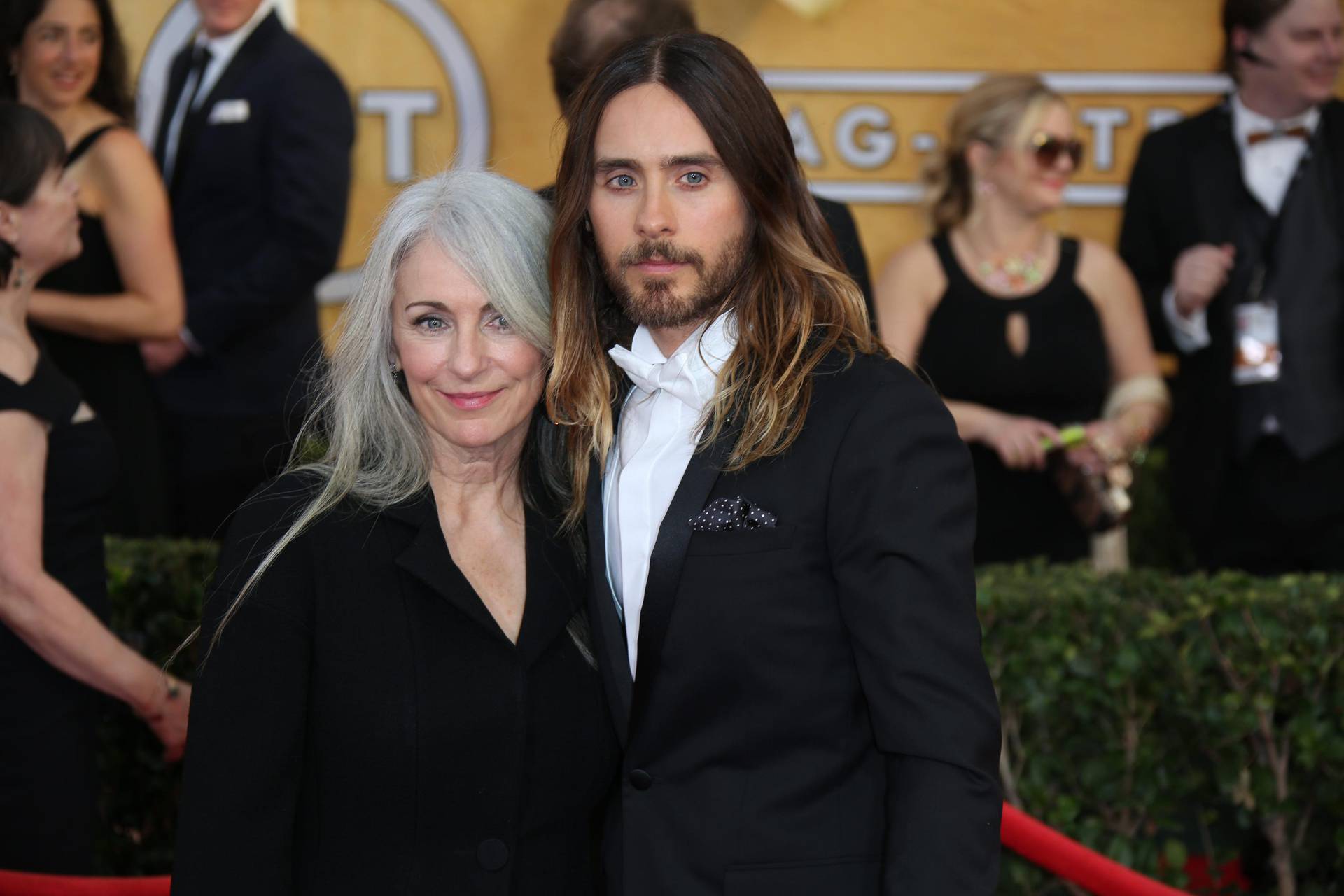 Jared Leto slavi 50. rođendan: S osam godina izgubio je oca, a zbog majke je zavolio glumu