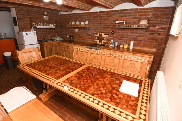 Podravske Sesvete: Umjetnička etno kuća Luka