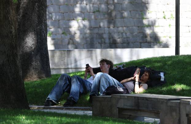Splitske plaže pune su kupača 