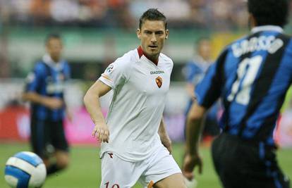 Francesco Totti: Nikad neću napustiti Romu