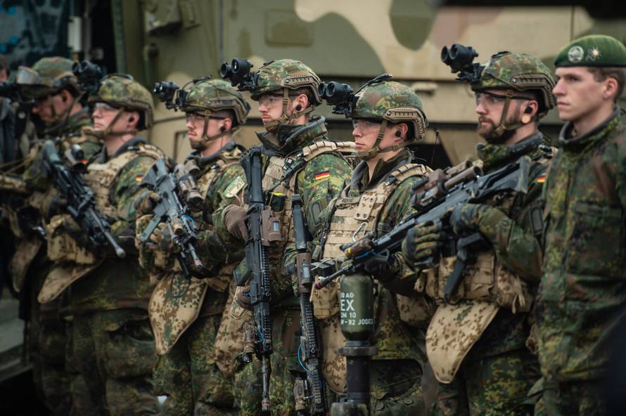 Bundeswehr exercise in Munst