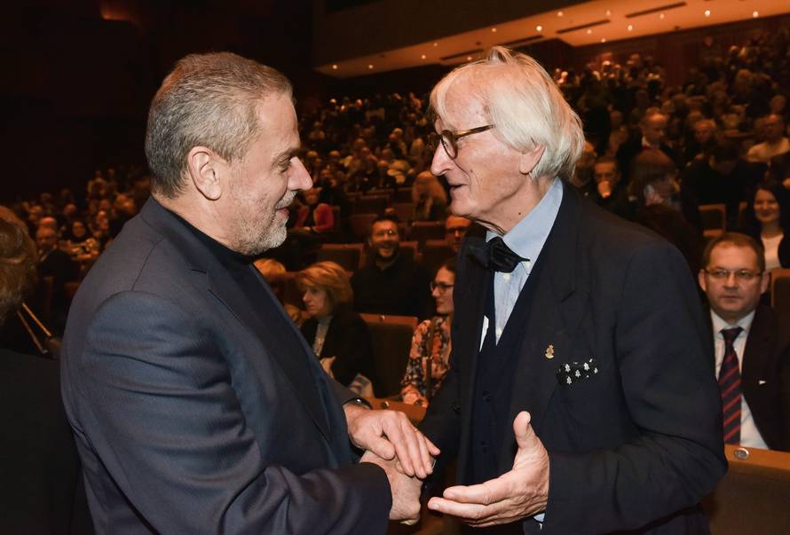 Hiljade pahulja bijelih:  Koncert u čast  velikog Kemala Montena