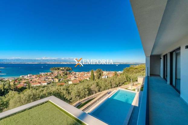 FOTO Mjesto za savršen bijeg: Svi žele ovu vilu na Ugljanu s predivnim pogledom na Zadar