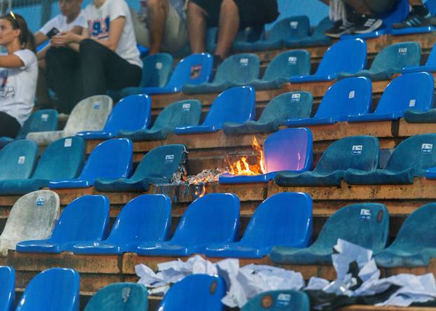 FOTO Pogledajte zgarište koje je ostavila Torcida u Varaždinu! 'Evo zašto toliko košta ulaznica'