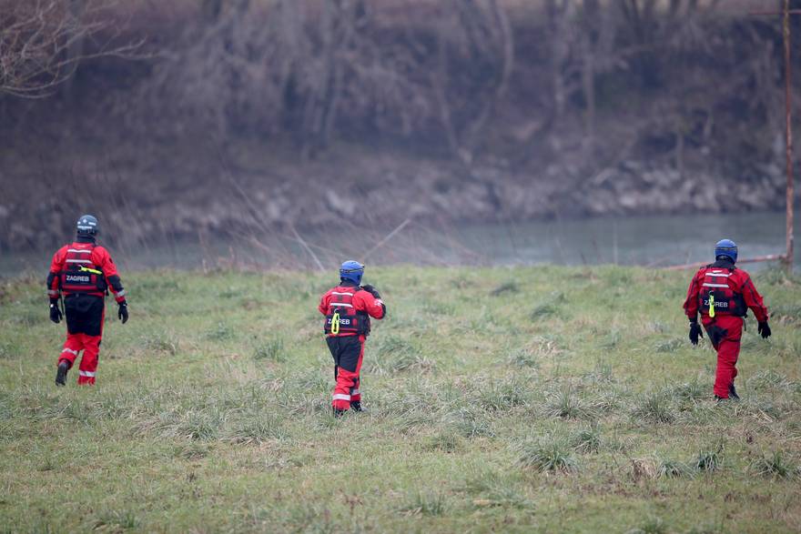 Zagreb: Treći dan traje potraga za djetetom u rijeci Savi