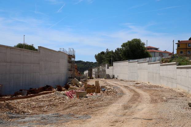 Pula: Radovi na Velom Vrhu