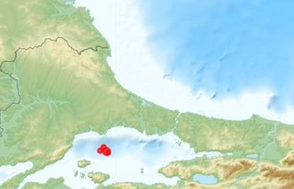 Potres u Turskoj. Istanbul se ljuljao na pet po Richteru. Najmanje 17 ozlijeđenih