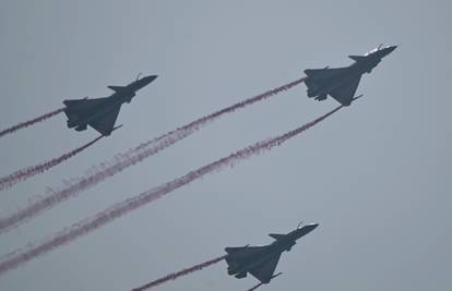 Japanski ministar obrane poručio: Peking nije sklon miru