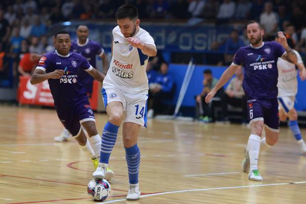 Četvrta utakmica finalne serije za prvaka Hrvatske u futsalu između Osijeka i Novog Vremena