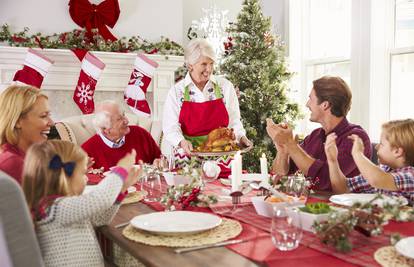 Božićni ručak s obitelji: Teme koje je dobro zaobilaziti da se ne bi stvorila loša atmosfera