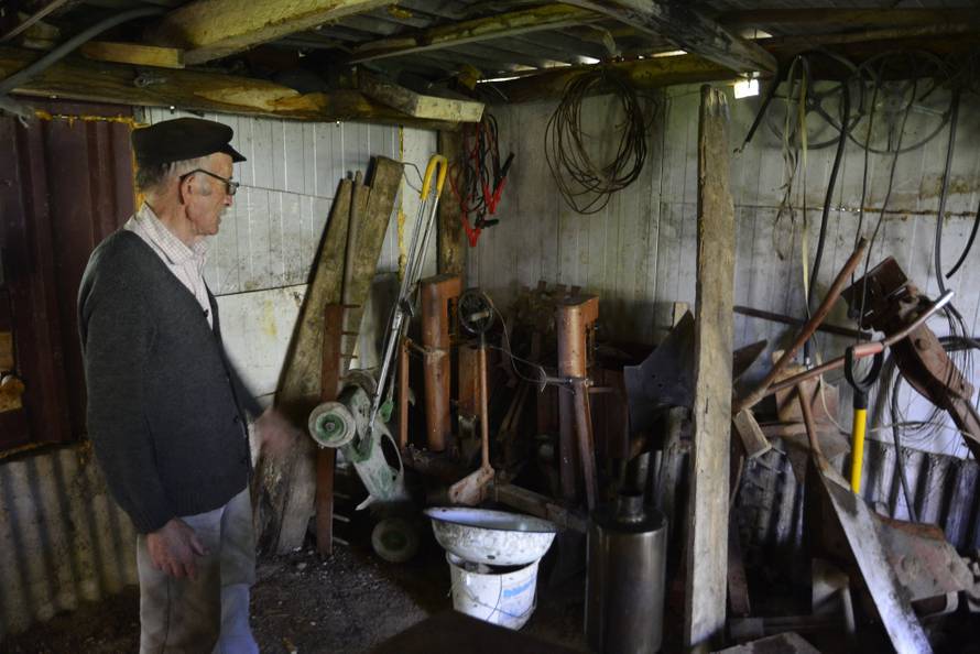 Pčele u veš-mašini: Slavonski pčelar radi jedinstvene košnice