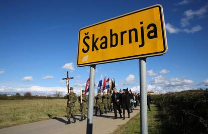 U Škabrnji su ogorčeni: 'Svijet izjednačava žrtvu i krvnika'