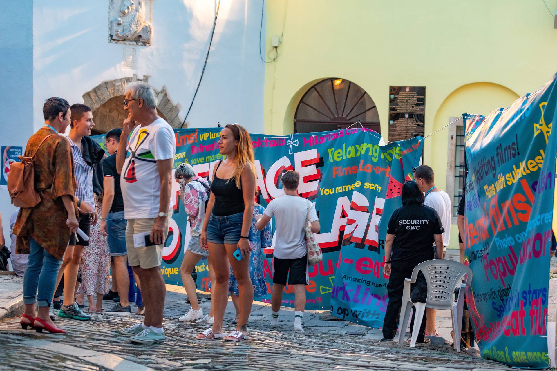 Počeo je Motovun film festival: Prvi dan obilježili su tartufi, a publiku je zabavljao Petreković