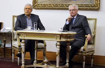 Predsjednik Josipović pratio utakmicu u društvu B. Tadića