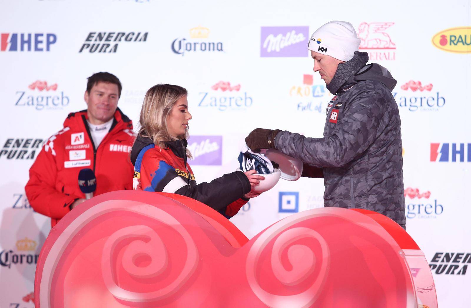 Zagreb: Izvlačenje startnih brojeva za mušku utrku Snow Queen Trophy