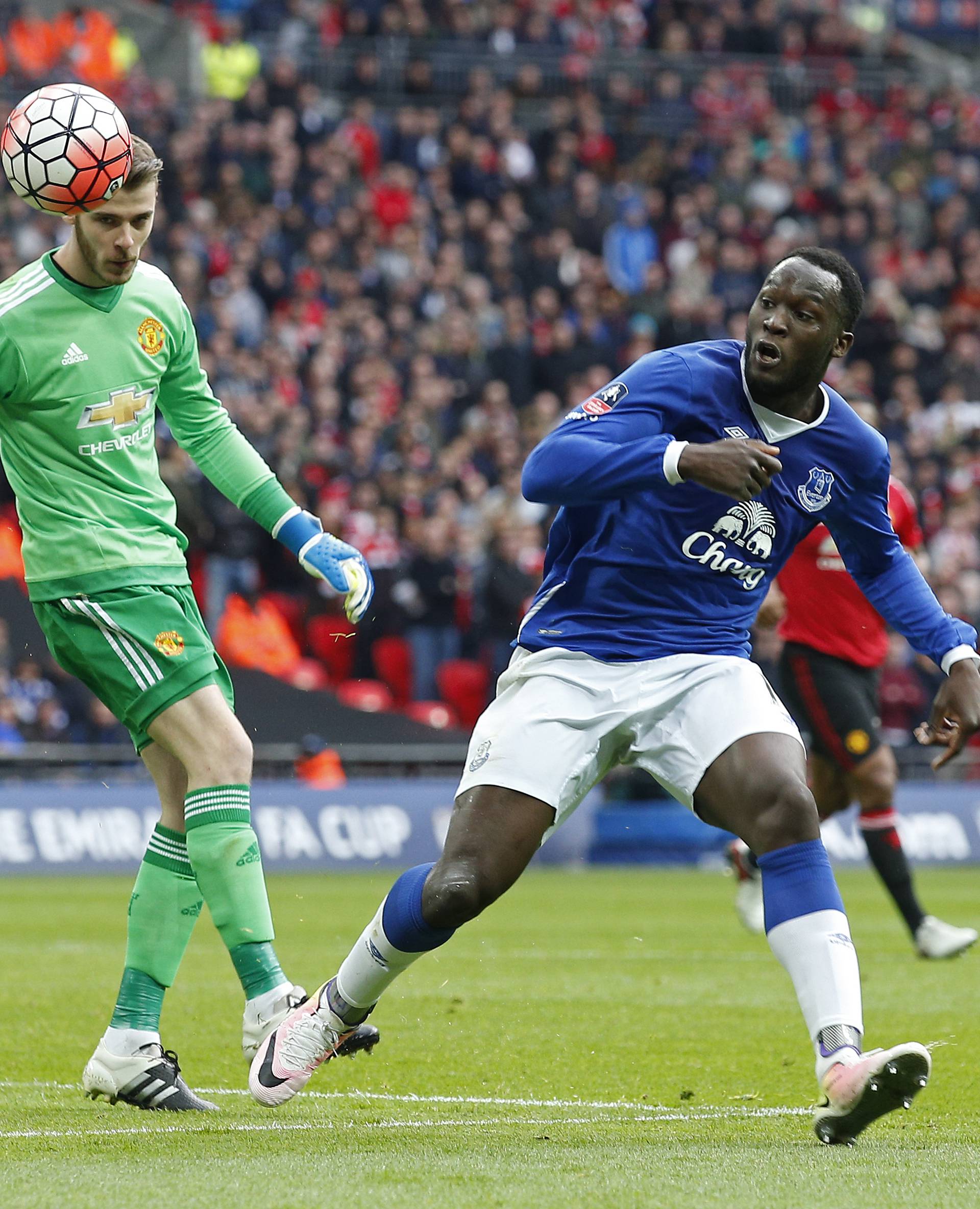 Everton v Manchester United - FA Cup Semi Final