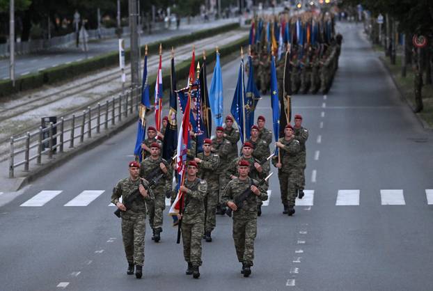Zagreb: Generalna proba svečanog vojnog mimohoda