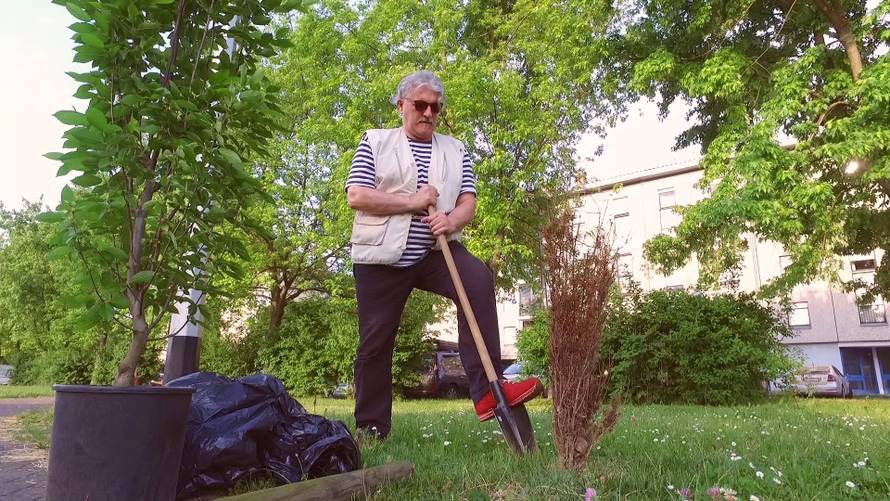 'Snimio sam dokumentarac o čovjeku koji sadi stabla 35 god'