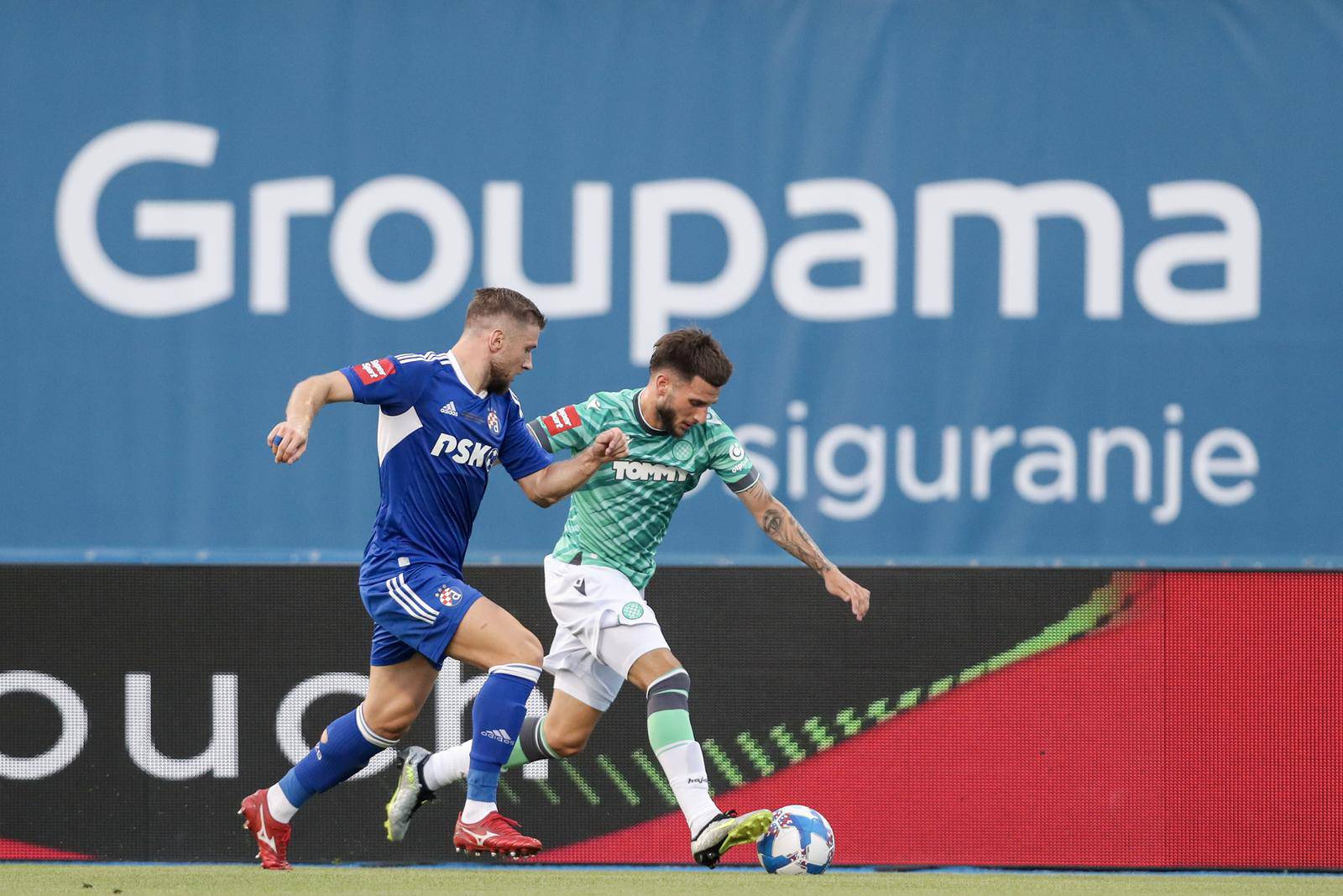 Zagreb: Dinamo i Hajduk bore se za prvi trofej u sezoni u susretu SuperSport Superkupa 