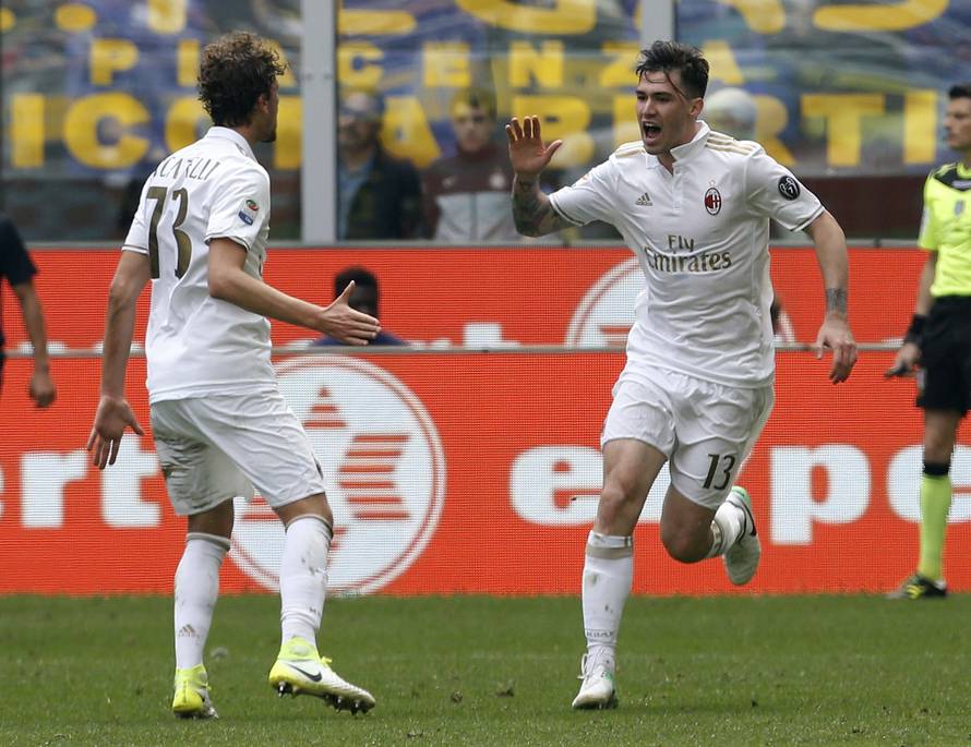 Football Soccer - Inter Milan v AC Milan - Italian Serie A