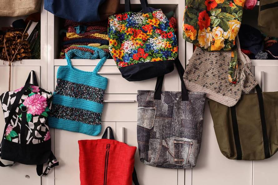 Bivše radnice Kamenskog: Šiju novo, krpaju staro i prodaju...