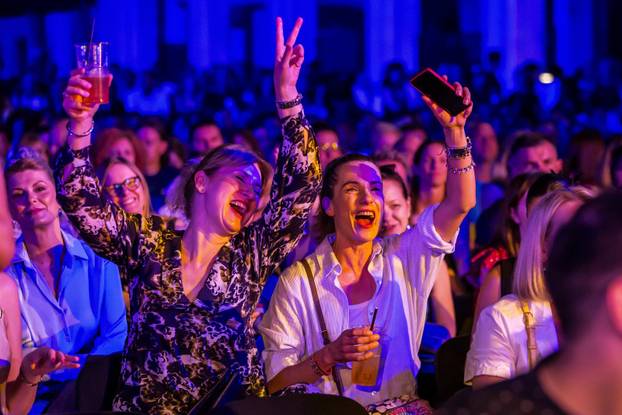 Split: Na drugoj večeri Splitskog Festivala nastupili su TBF i Jazz orkestar HRT-a