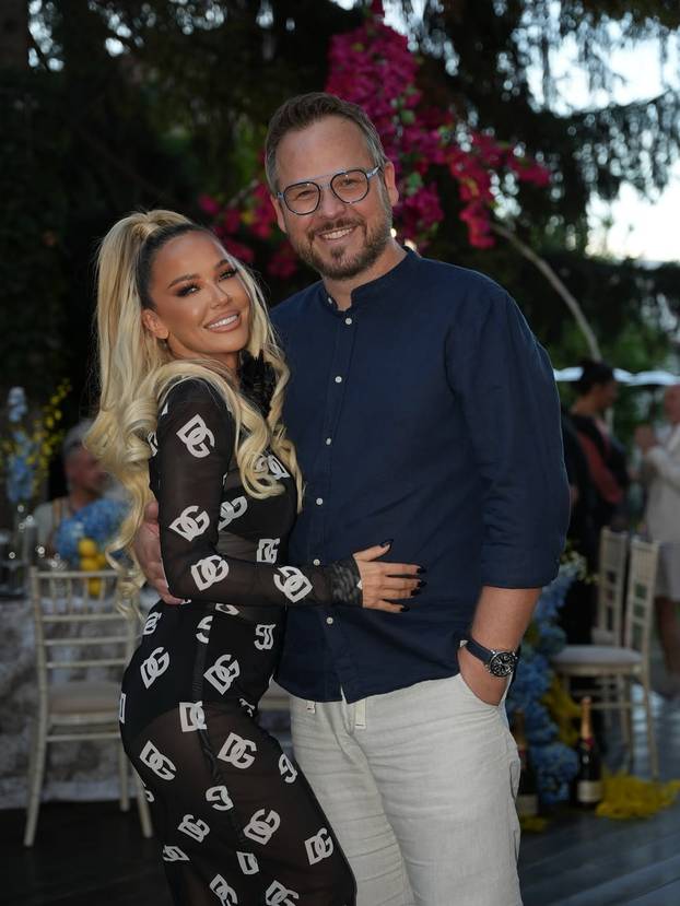 Šuput nazdravila godinama i razvodu, a sve oči bile na Šimi: Nikad neću zaboraviti ljubav