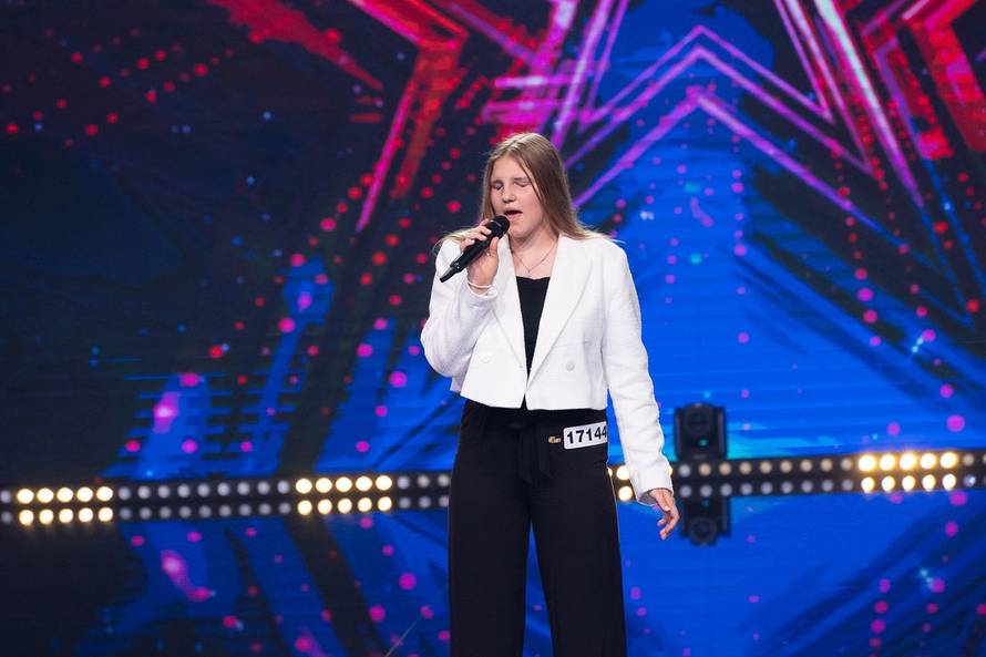 Lara Kim oduševila žiri i publiku u 'Supertalentu': 'Zastala sam. Ne vjerujem da imaš 15 godina'