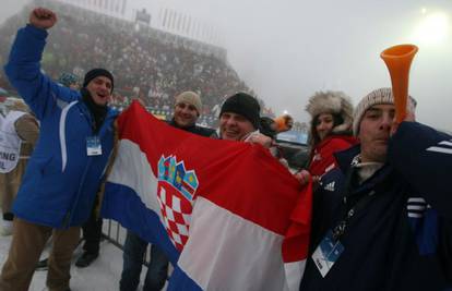 Potegnuli iz Rijeke zbog Ane: Hladnoća? U nama gori rakija!