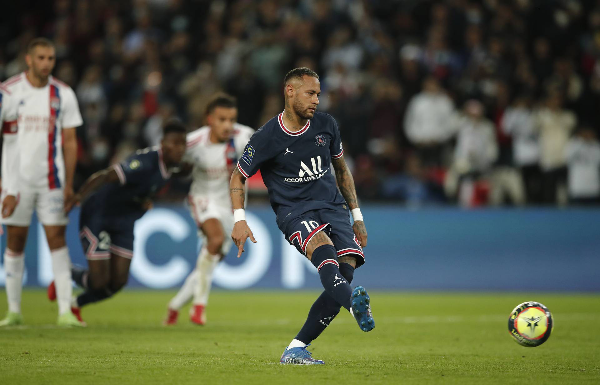 Ligue 1 - Paris St Germain v Olympique Lyonnais