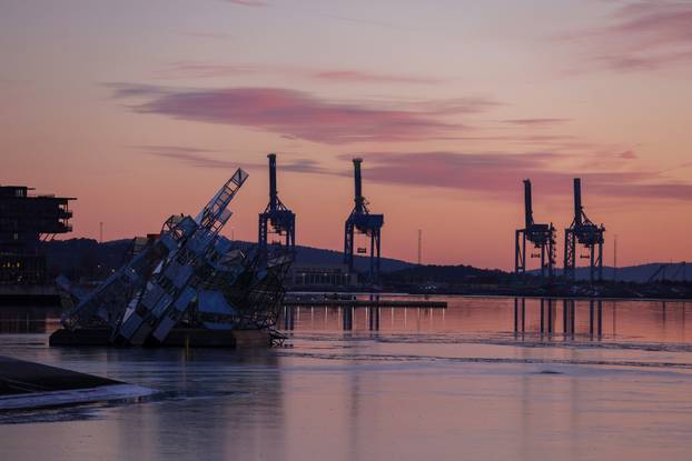 Oslo: Kupači uživaju u kupanju u zaljevu Oslofjord unatoč niskim temperaturama