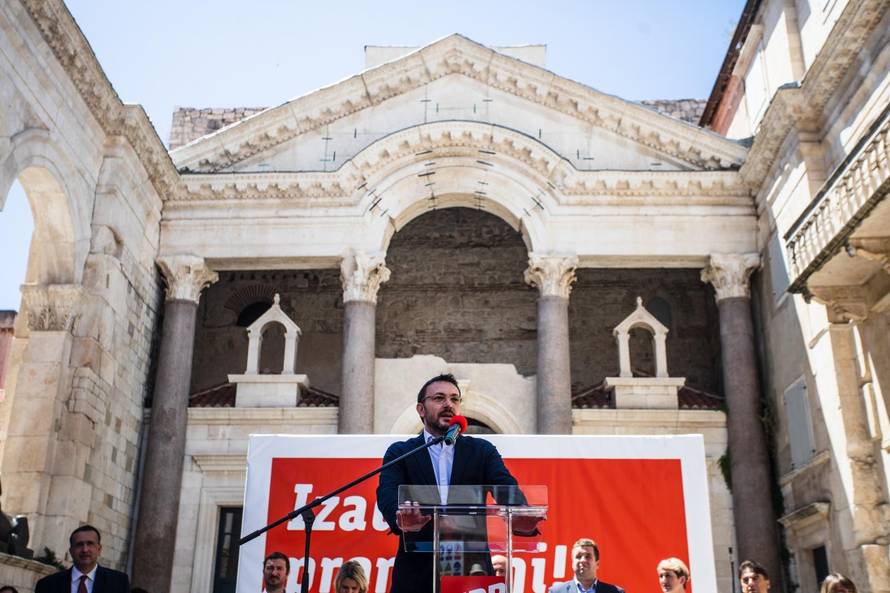 Predstavljanje kandidata s liste Restart koalicije u X. izbornoj jedinici