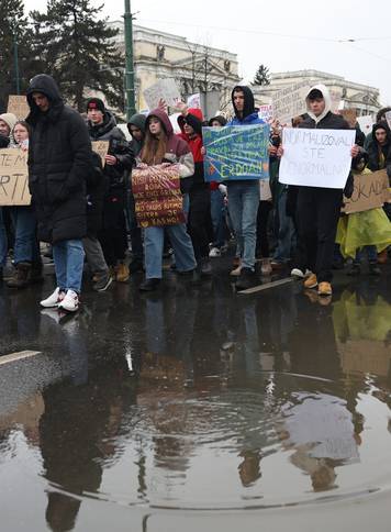Sarajevo: Tre&cacute;i dan prosvjeda nakon te&scaron;ke tramvajske nesre&cacute;e, prosvjednici blokirali promet kod SCC-a