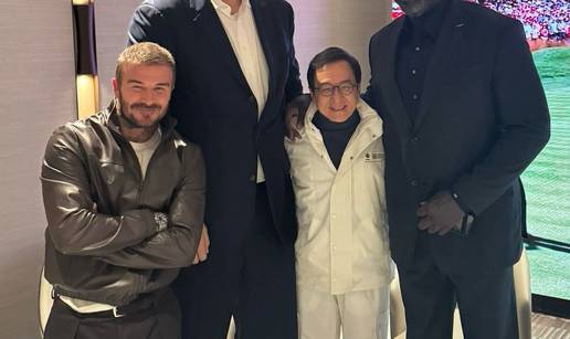 Viralna fotka: David Beckham i Jackie Chan snimljeni u društvu gorostasnih košarkaških ikona