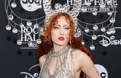 Poznata pjevačica od fotografa  tražila da slijede stroga pravila: 'Morate biti tihi i smiješiti se...'