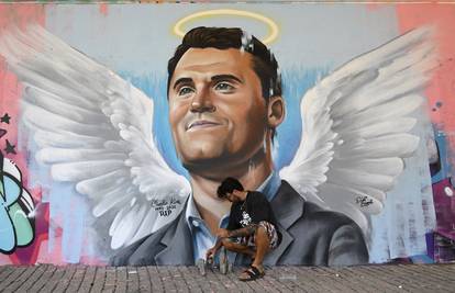 Zbog komentara o smrti Kirka lavina otkaza diljem zemlje!